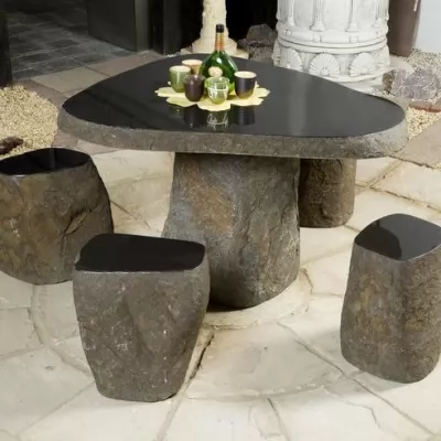 Jual Meja Batu Alam Produk Lokal Pemalang – Elegan, Awet, dan Bernilai Seni Tinggi!